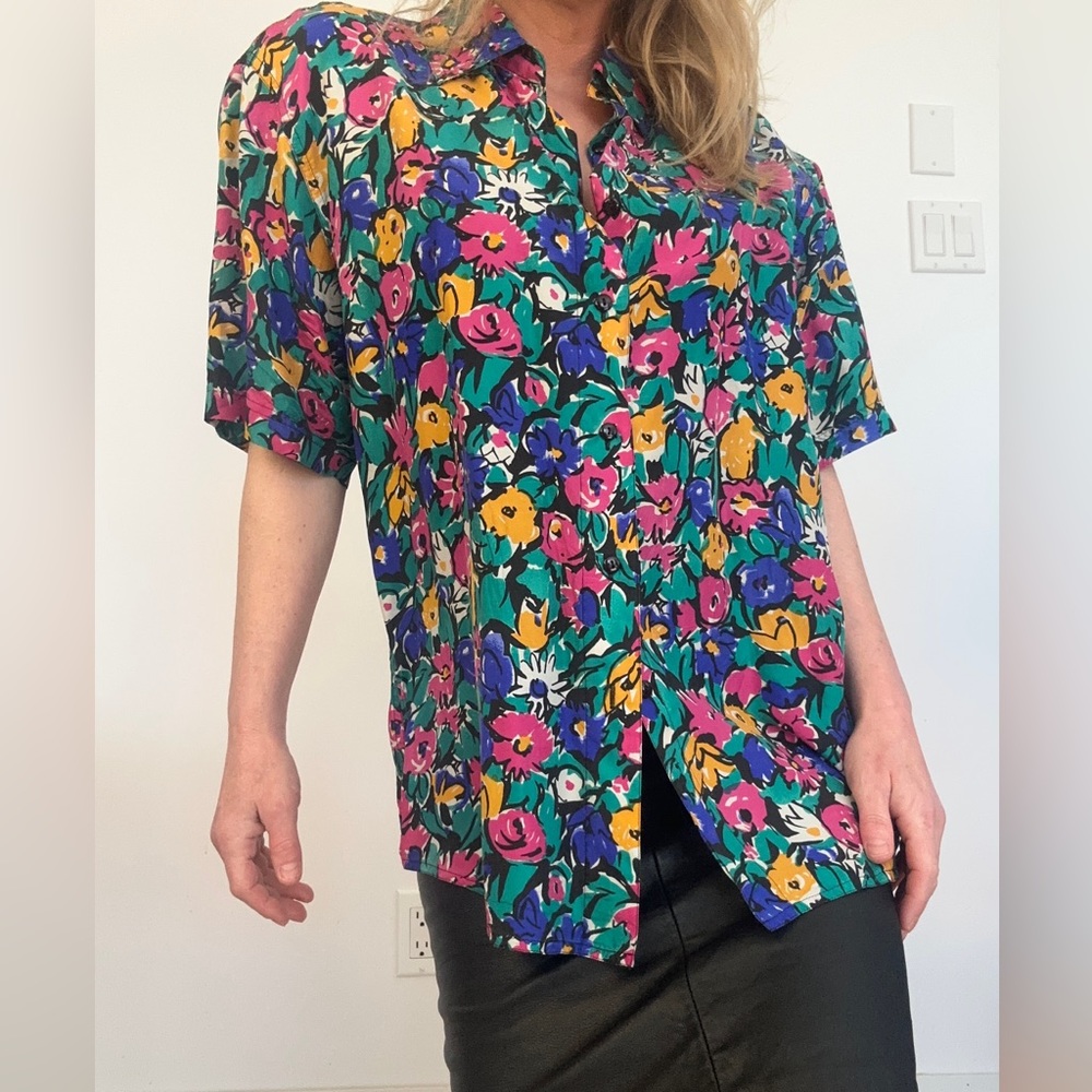 VINTAGE H.E.R. 100% silk top US M